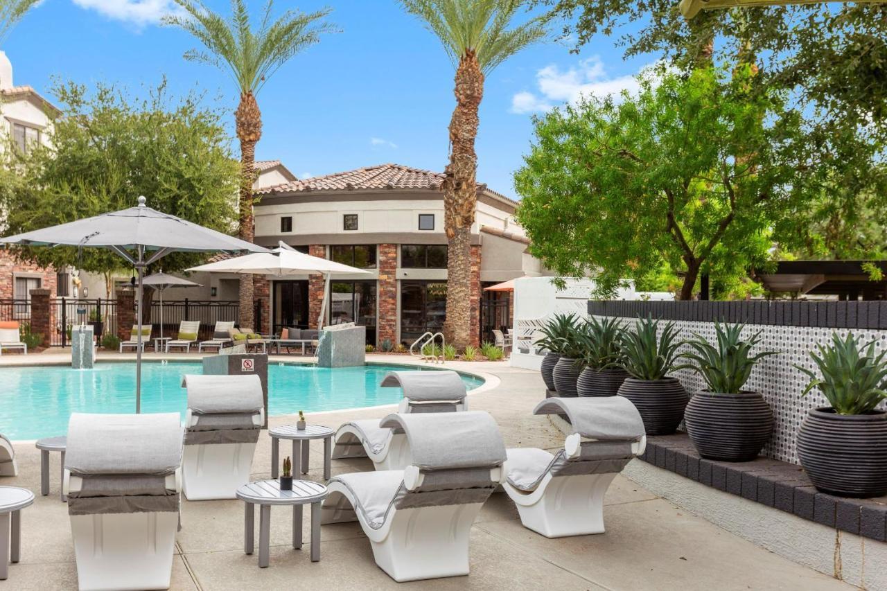 Cozysuites Glendale By The Stadium With Pool 03 Exterior foto